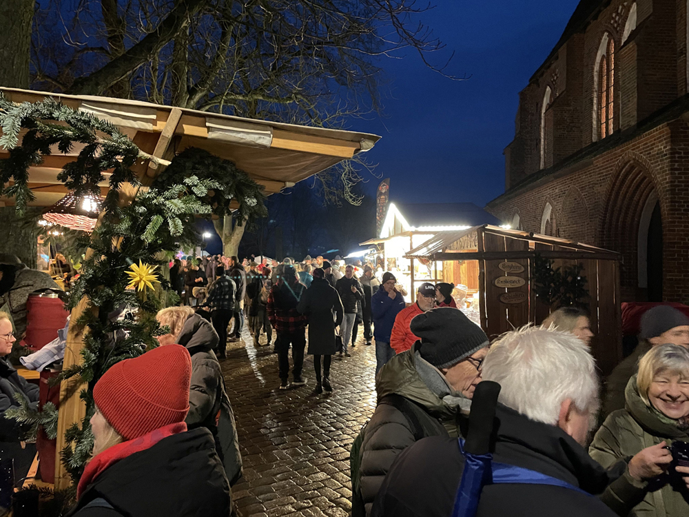 Der Klostermarkt „Weihnachten“ In Zarrentin am Schaalsee. Foto: Frank Hermann