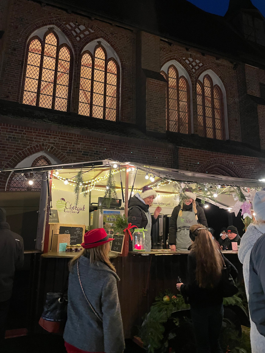 Der Klostermarkt „Weihnachten“ In Zarrentin am Schaalsee. Foto: Frank Hermann